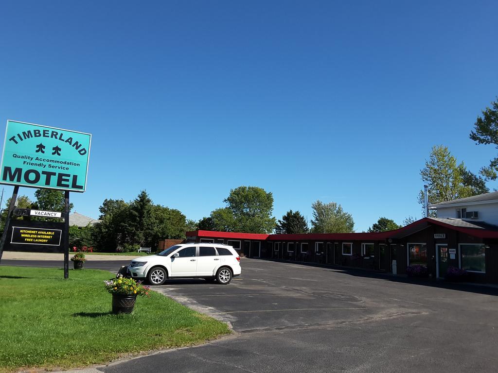 Timberland Motel Dryden Extérieur photo